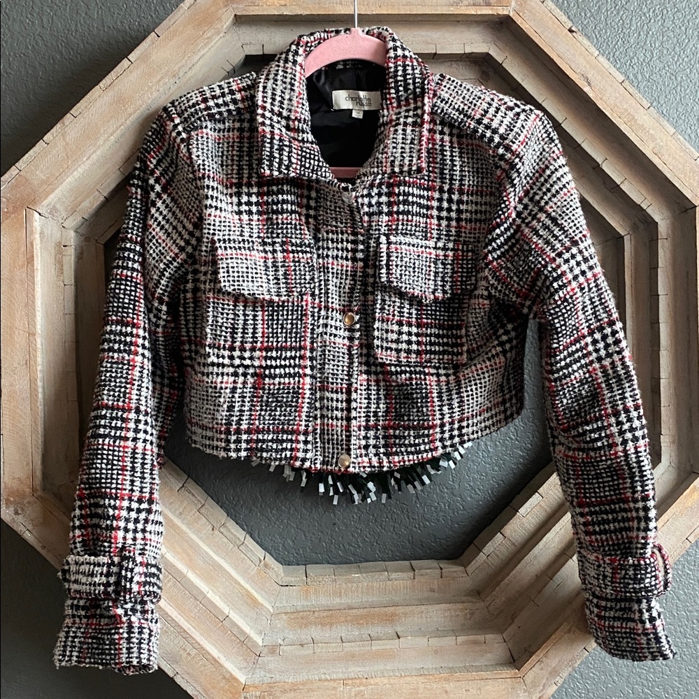 Cropped plaid jacket